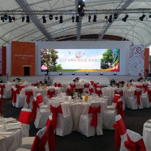 event-stage-set-LED-screen